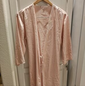 Victoria's Secret Soft Pink Robe with Lace Accent One Size